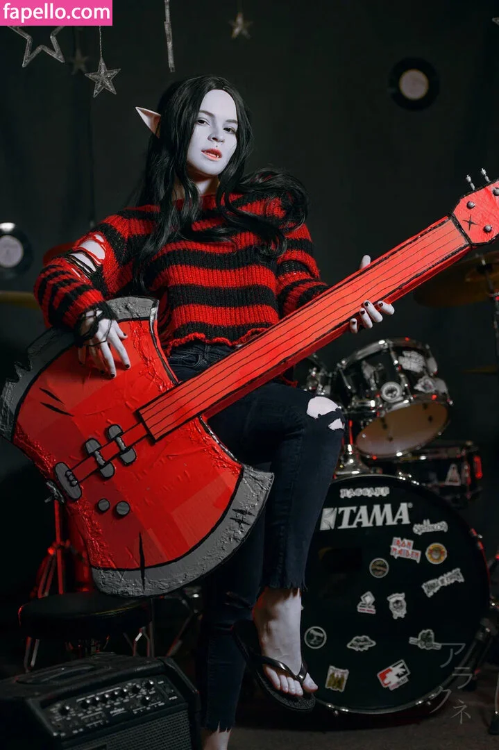 arahnaekb / chloe_glass_ / unkarab Onlyfans Photo Gallery 