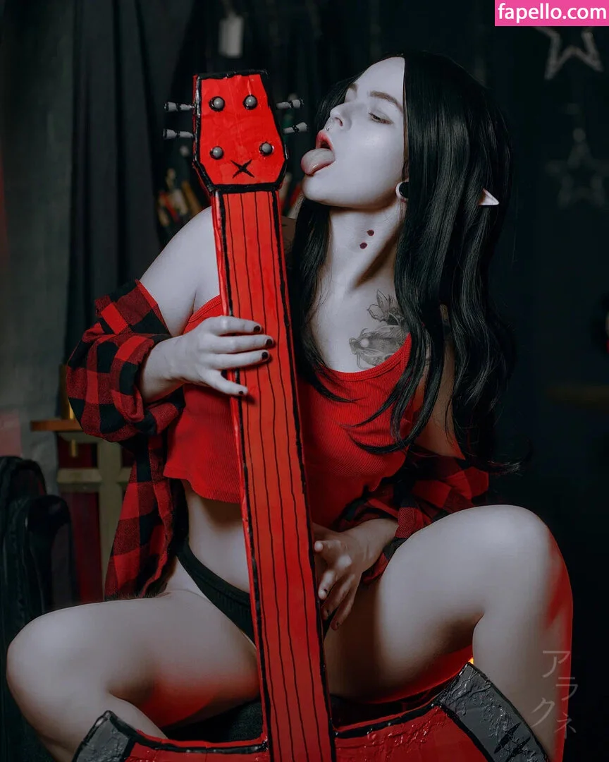 arahnaekb / chloe_glass_ / unkarab Onlyfans Photo Gallery 