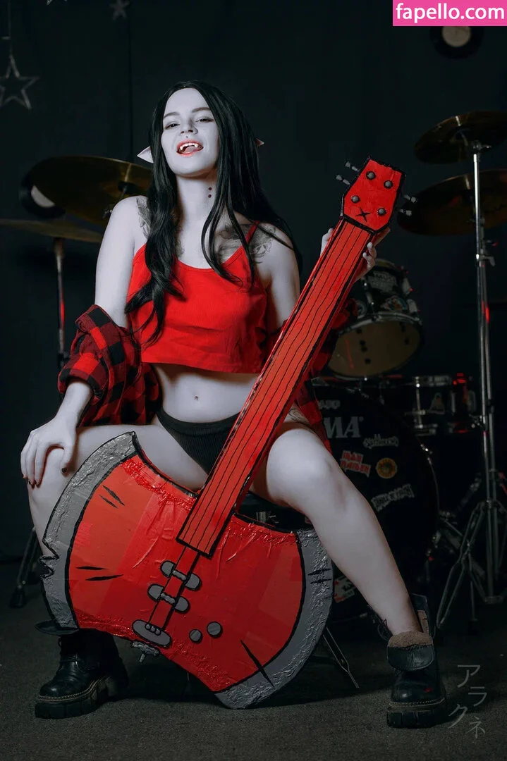 arahnaekb / chloe_glass_ / unkarab Onlyfans Photo Gallery 