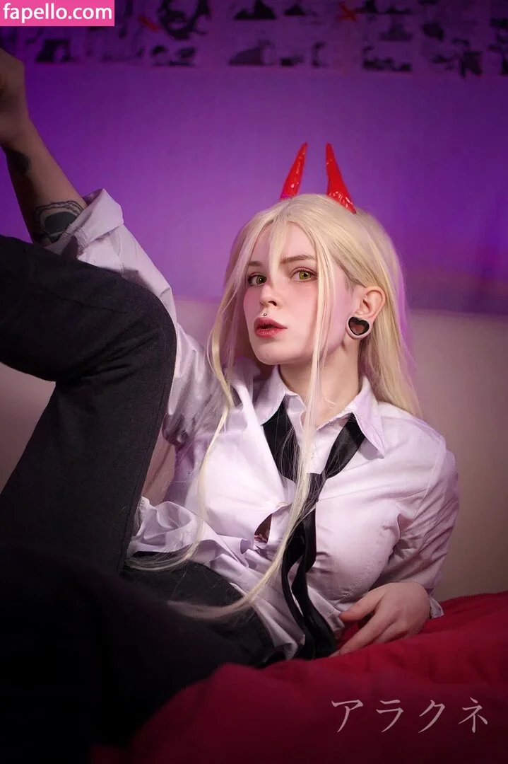 arahnaekb / chloe_glass_ / unkarab Onlyfans Photo Gallery 