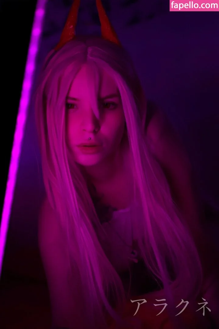 arahnaekb / chloe_glass_ / unkarab Onlyfans Photo Gallery 