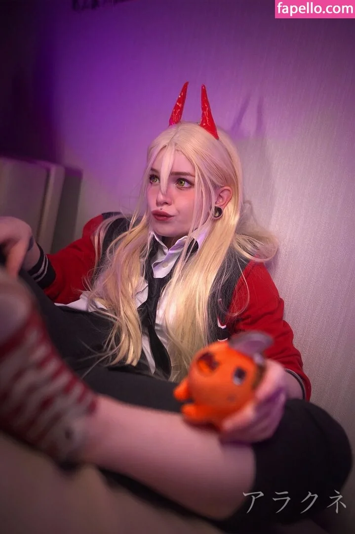 arahnaekb / chloe_glass_ / unkarab Onlyfans Photo Gallery 