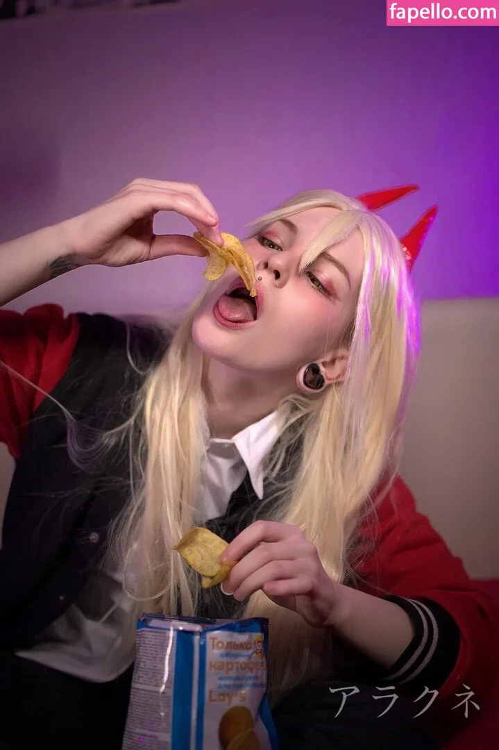 arahnaekb / chloe_glass_ / unkarab Onlyfans Photo Gallery 