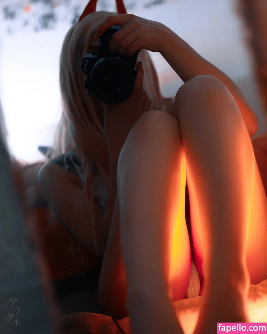 arahnaekb / chloe_glass_ / unkarab Onlyfans Photo Gallery 