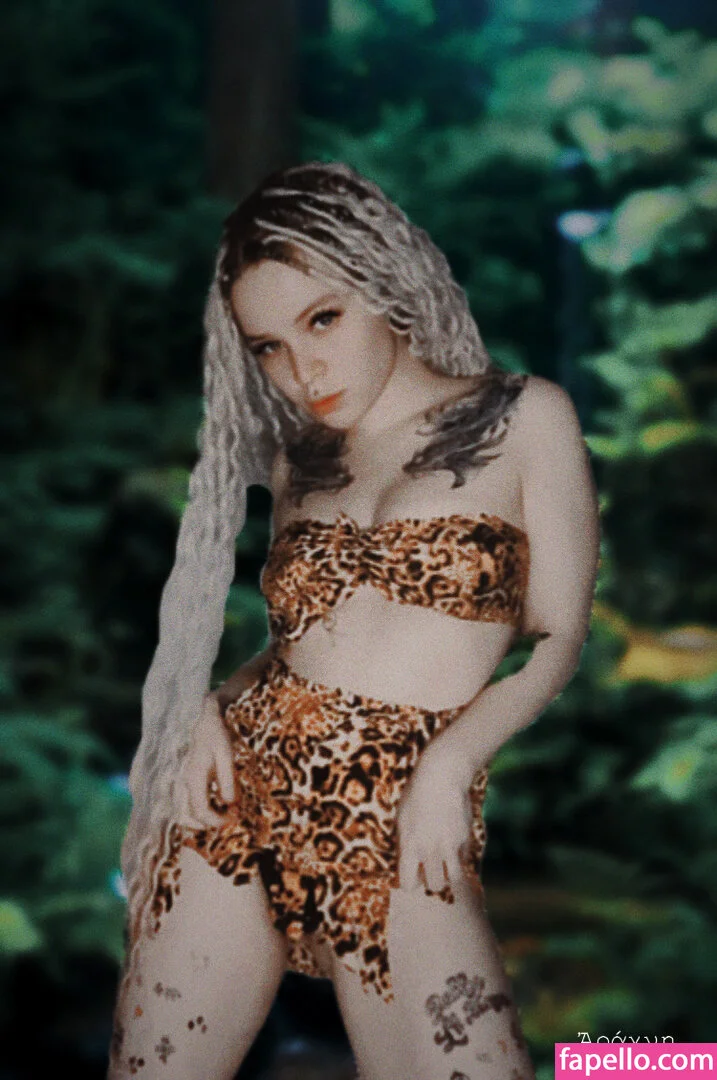 arahnaekb / chloe_glass_ / unkarab Onlyfans Photo Gallery 