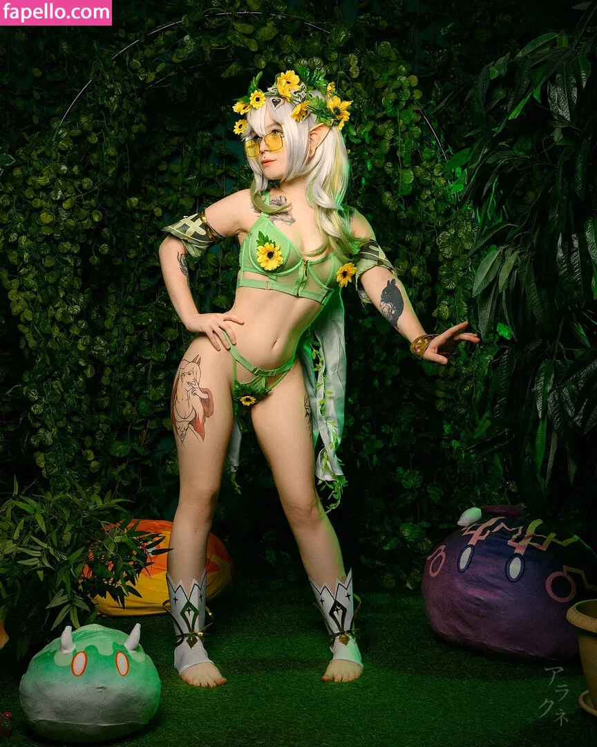 arahnaekb / chloe_glass_ / unkarab Onlyfans Photo Gallery 