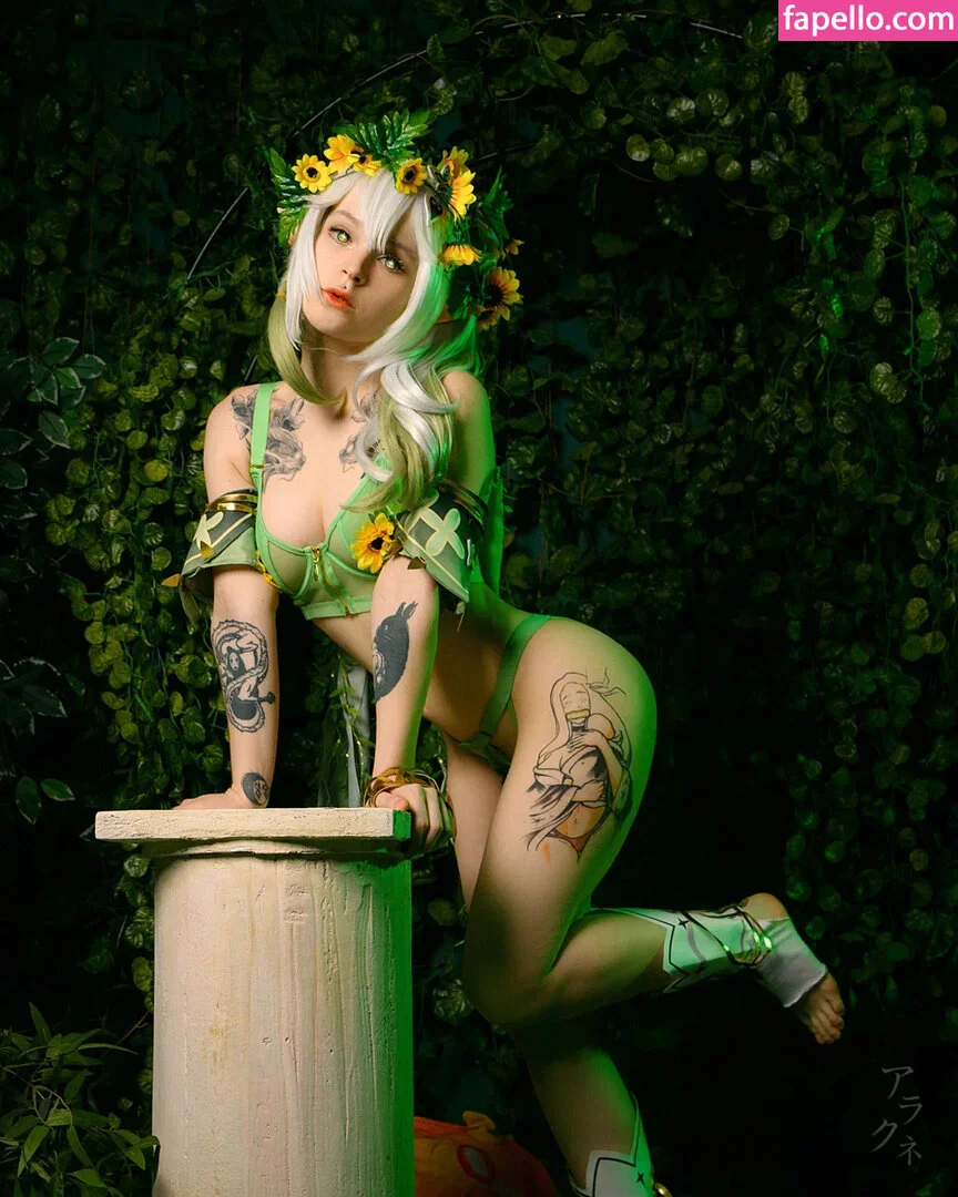 arahnaekb / chloe_glass_ / unkarab Onlyfans Photo Gallery 