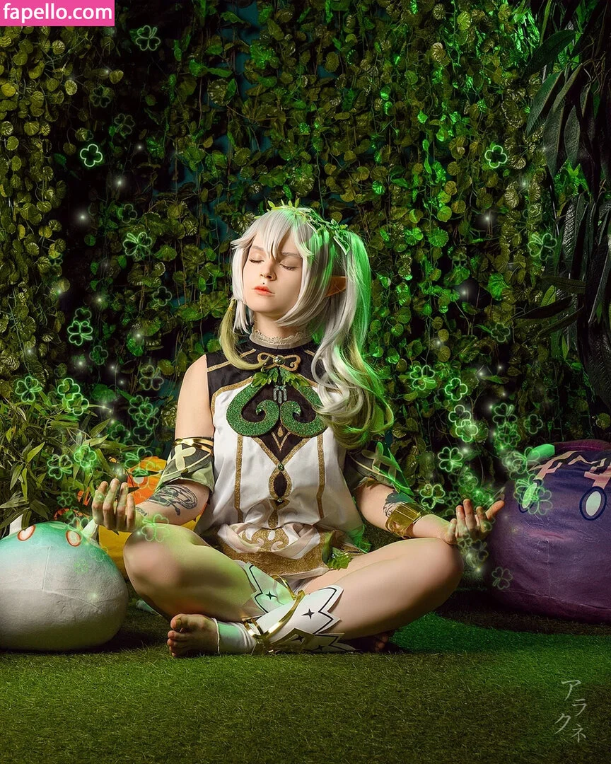 arahnaekb / chloe_glass_ / unkarab Onlyfans Photo Gallery 