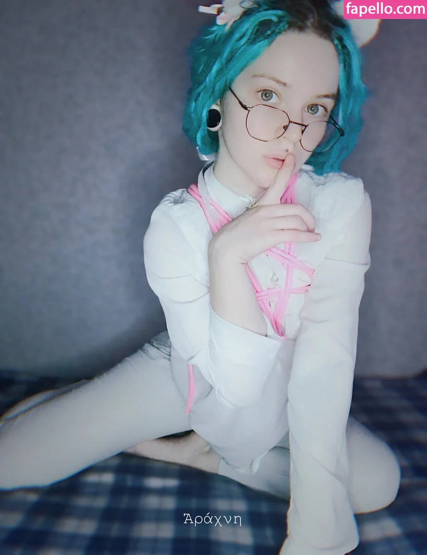 arahnaekb / chloe_glass_ / unkarab Onlyfans Photo Gallery 