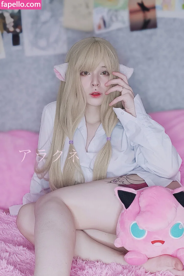 arahnaekb / chloe_glass_ / unkarab Onlyfans Photo Gallery 