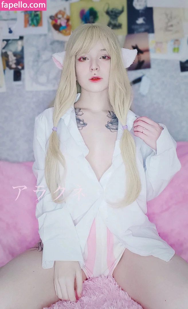 arahnaekb / chloe_glass_ / unkarab Onlyfans Photo Gallery 