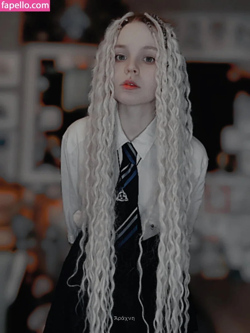 arahnaekb / chloe_glass_ / unkarab Onlyfans Photo Gallery 