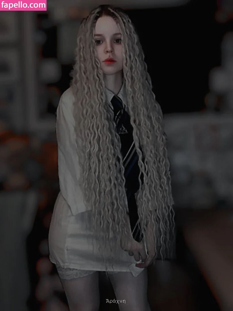 arahnaekb / chloe_glass_ / unkarab Onlyfans Photo Gallery 