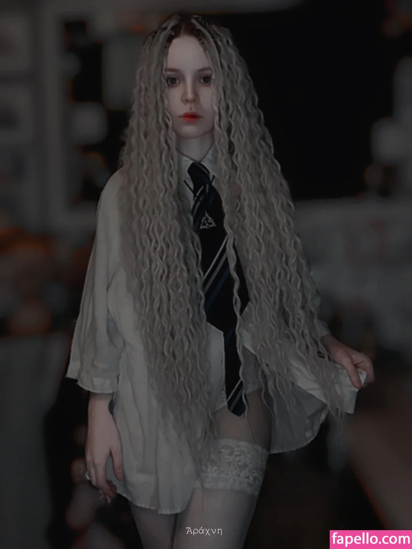 arahnaekb / chloe_glass_ / unkarab Onlyfans Photo Gallery 