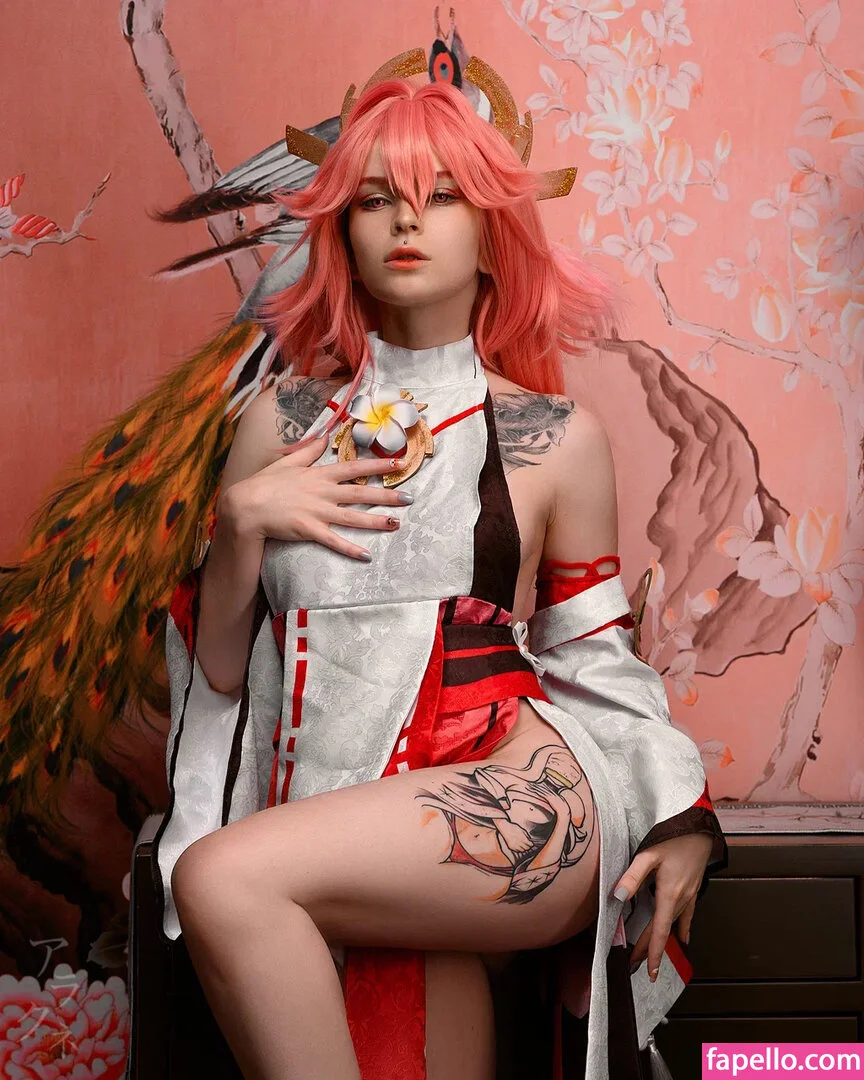 arahnaekb / chloe_glass_ / unkarab Onlyfans Photo Gallery 