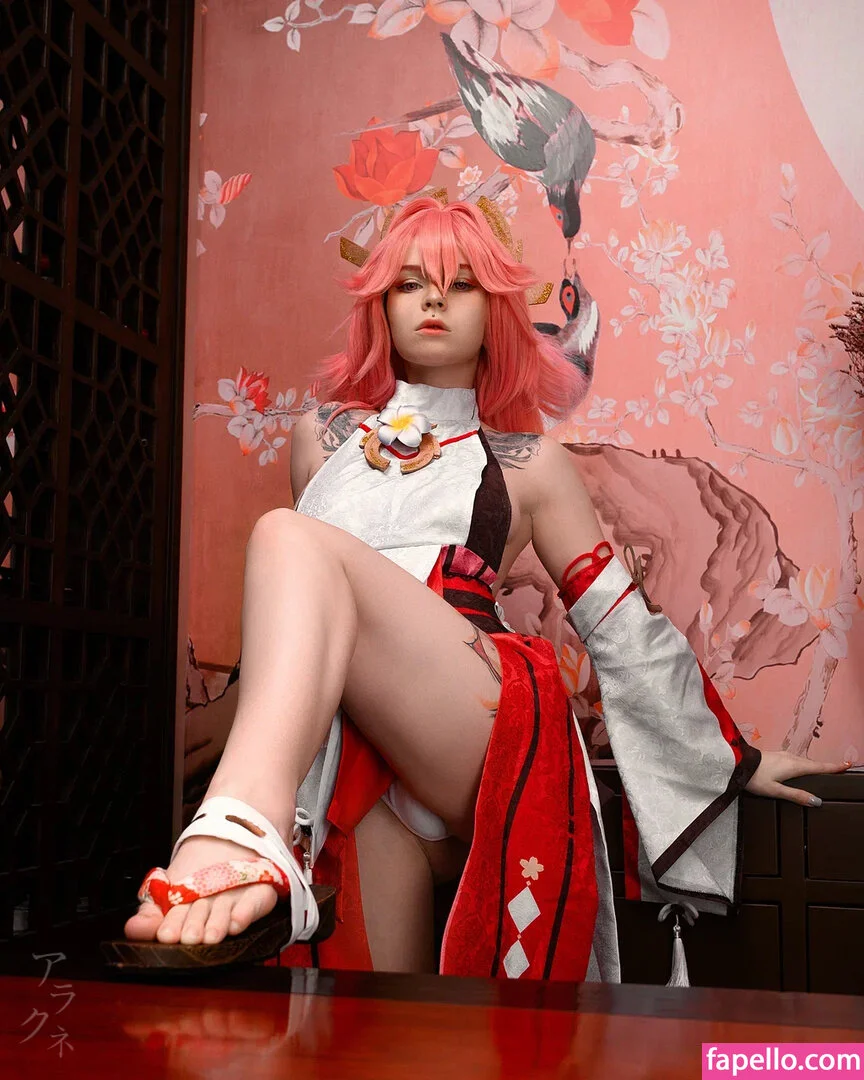 arahnaekb / chloe_glass_ / unkarab Onlyfans Photo Gallery 