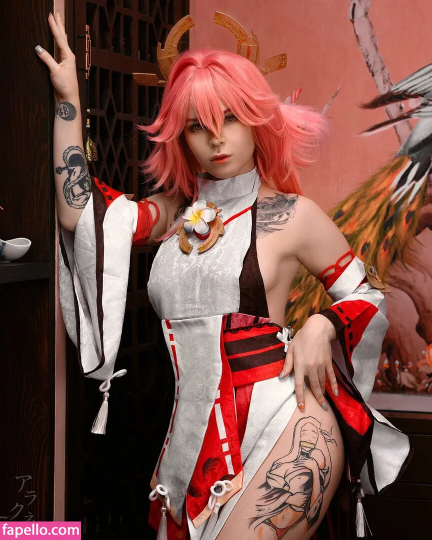 arahnaekb / chloe_glass_ / unkarab Onlyfans Photo Gallery 