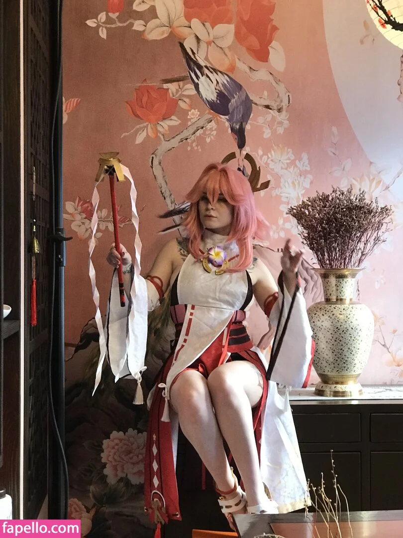 arahnaekb / chloe_glass_ / unkarab Onlyfans Photo Gallery 