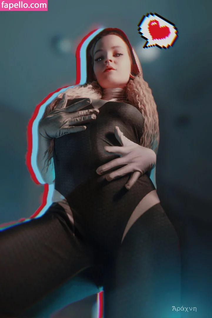 arahnaekb / chloe_glass_ / unkarab Onlyfans Photo Gallery 