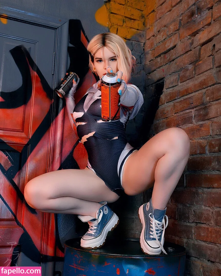 arahnaekb / chloe_glass_ / unkarab Onlyfans Photo Gallery 