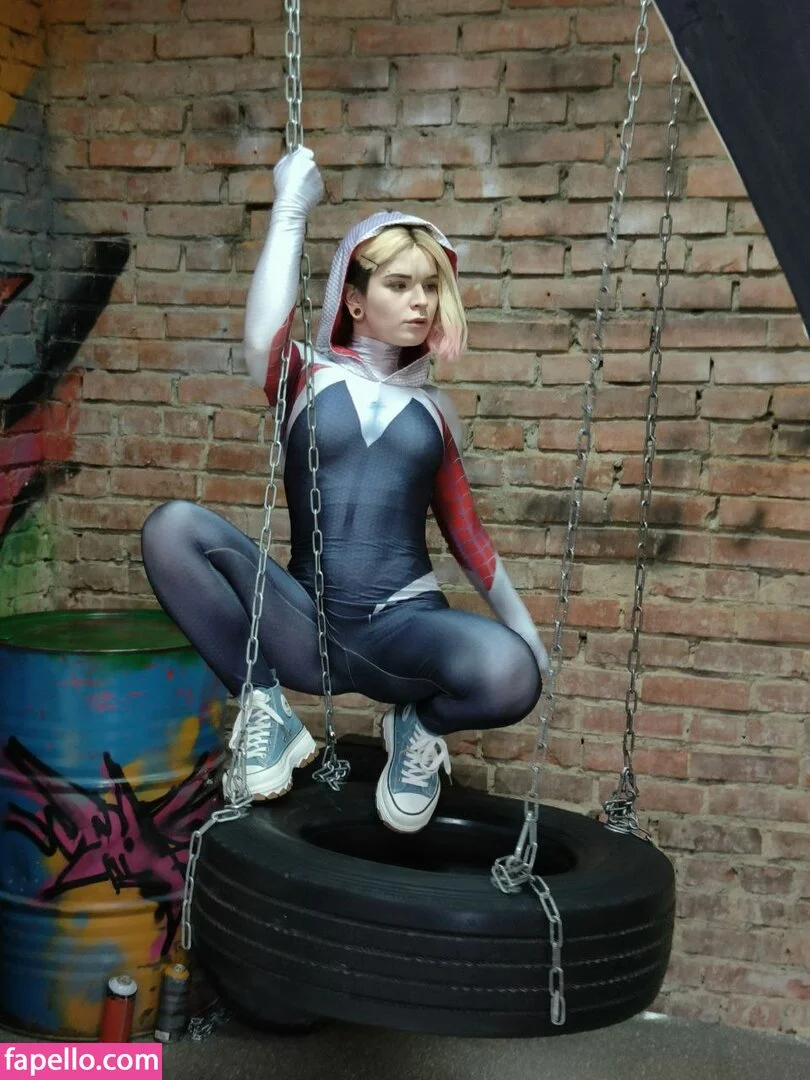 arahnaekb / chloe_glass_ / unkarab Onlyfans Photo Gallery 