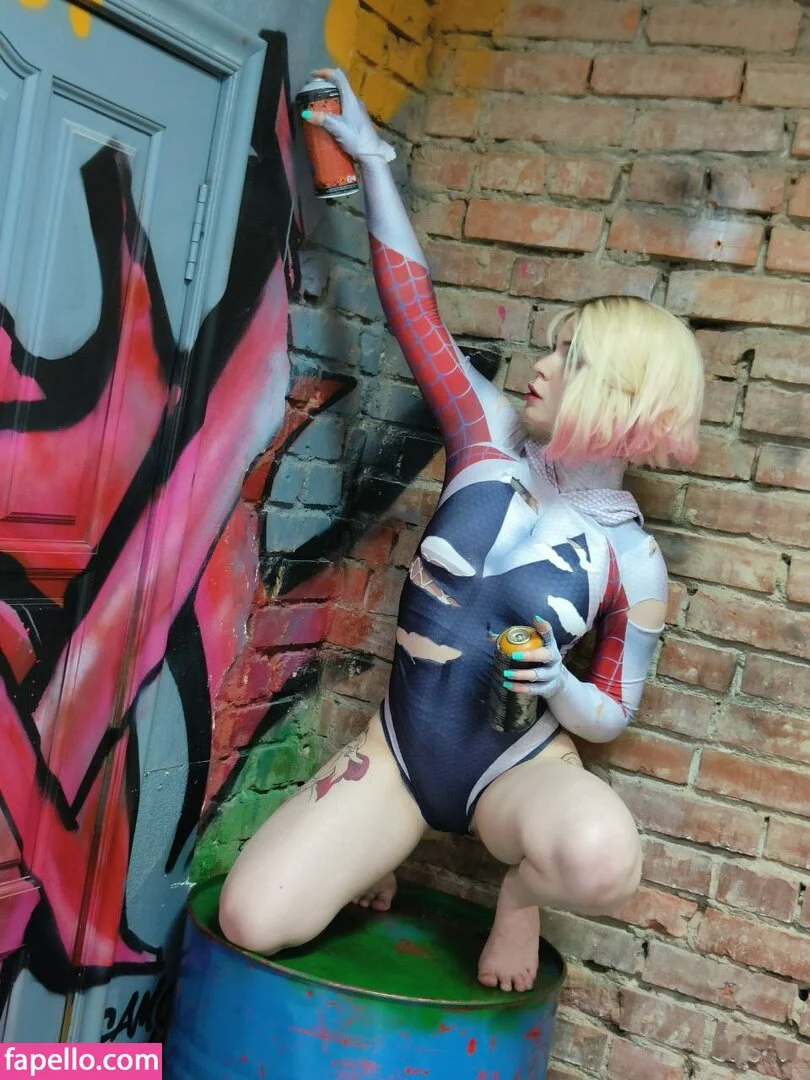 arahnaekb / chloe_glass_ / unkarab Onlyfans Photo Gallery 