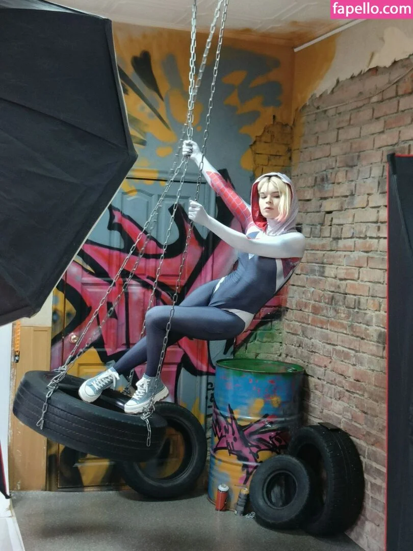 arahnaekb / chloe_glass_ / unkarab Onlyfans Photo Gallery 