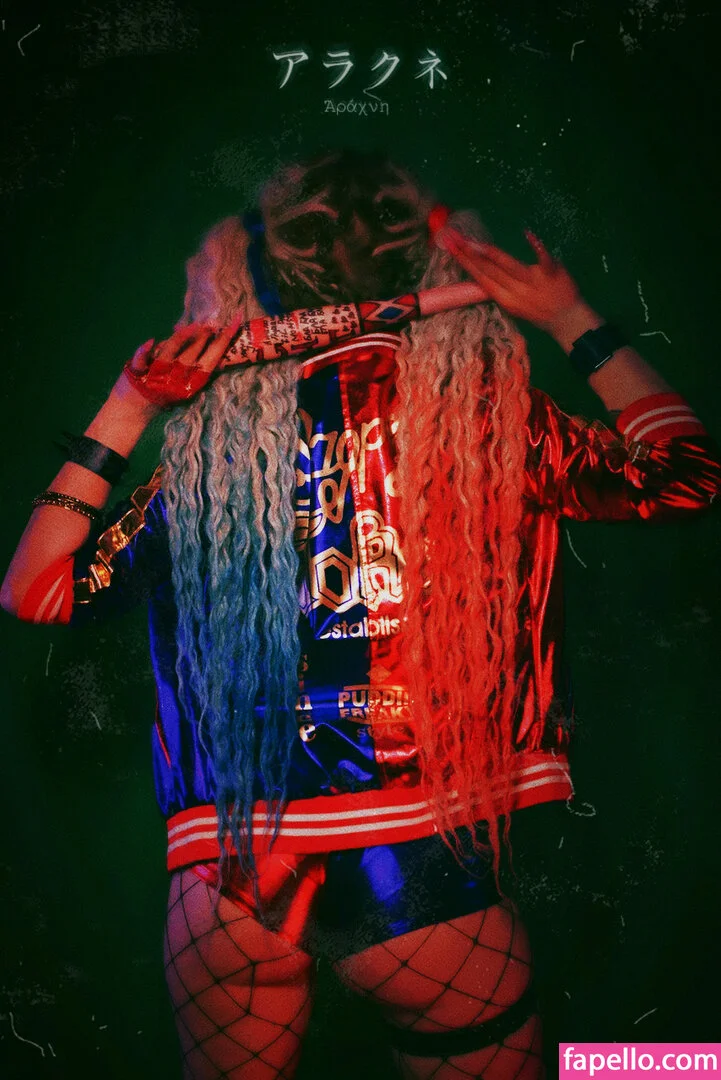 arahnaekb / chloe_glass_ / unkarab Onlyfans Photo Gallery 