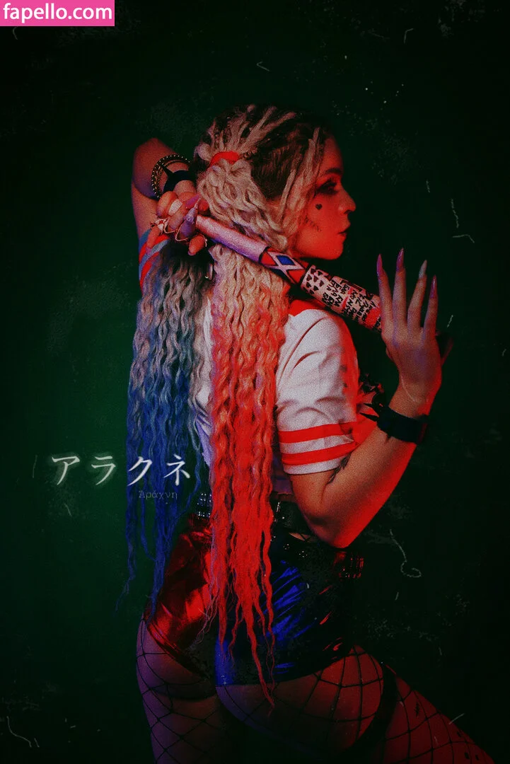 arahnaekb / chloe_glass_ / unkarab Onlyfans Photo Gallery 