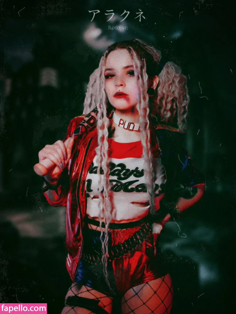 arahnaekb / chloe_glass_ / unkarab Onlyfans Photo Gallery 