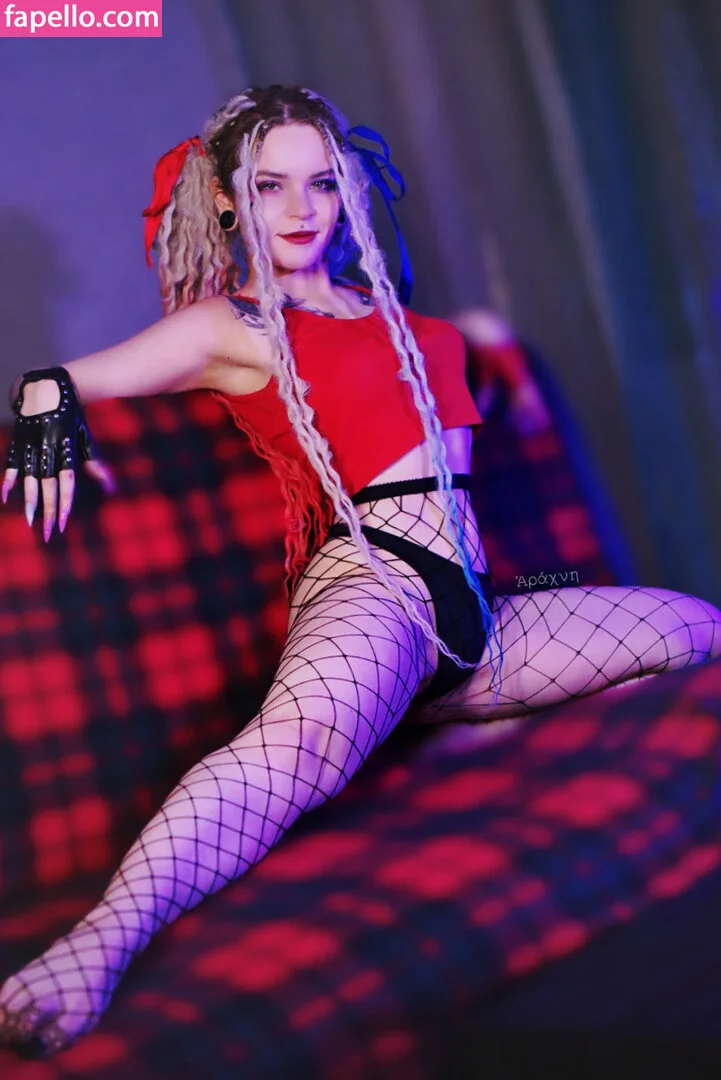 arahnaekb / chloe_glass_ / unkarab Onlyfans Photo Gallery 