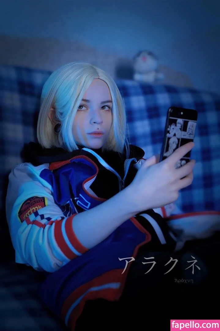 arahnaekb / chloe_glass_ / unkarab Onlyfans Photo Gallery 