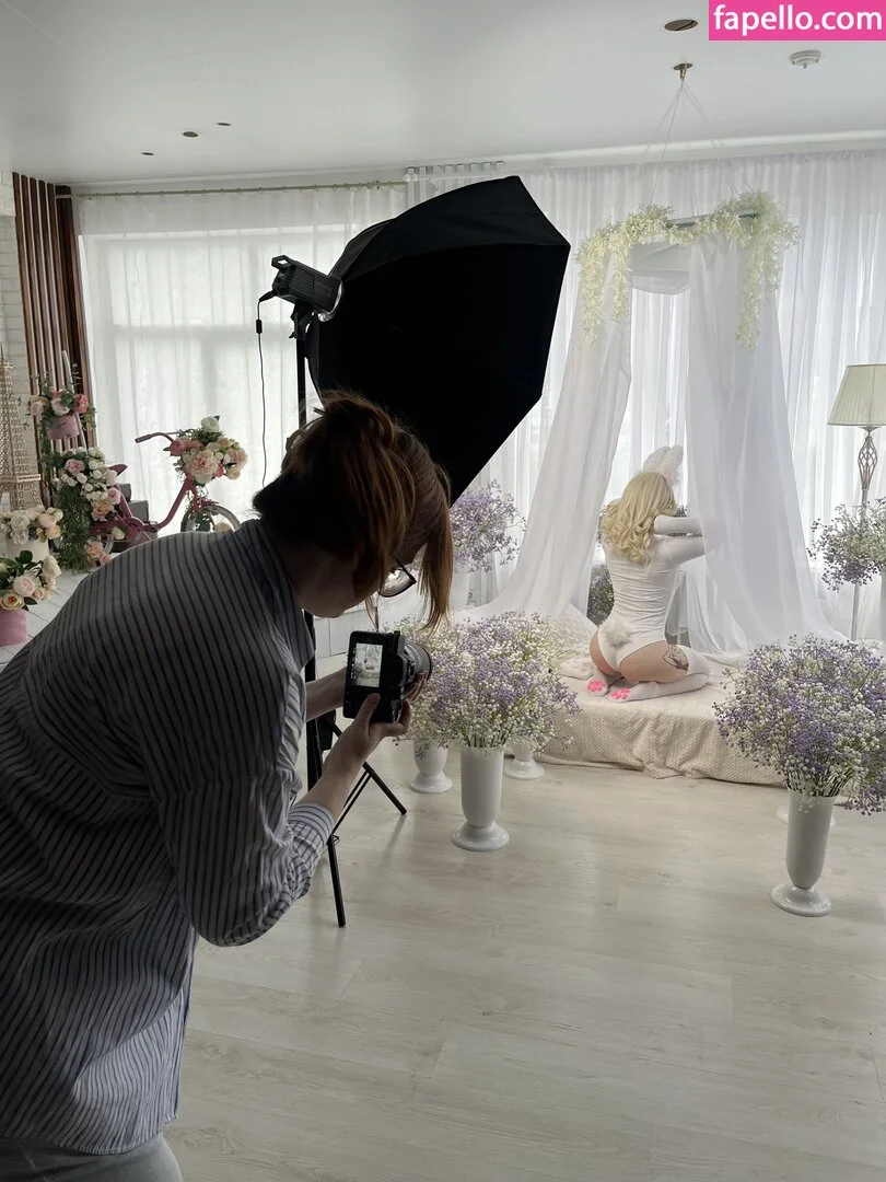 arahnaekb / chloe_glass_ / unkarab Onlyfans Photo Gallery 