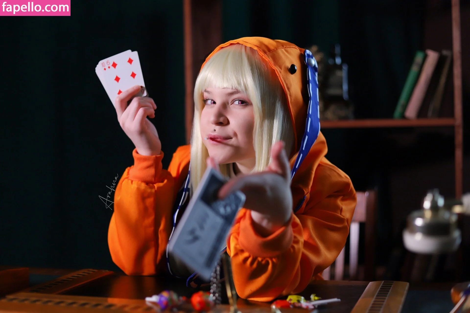 arahnaekb / chloe_glass_ / unkarab Onlyfans Photo Gallery 