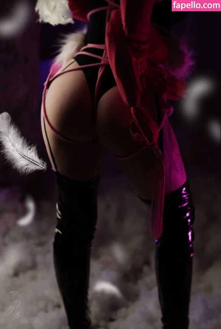 arahnaekb / chloe_glass_ / unkarab Onlyfans Photo Gallery 