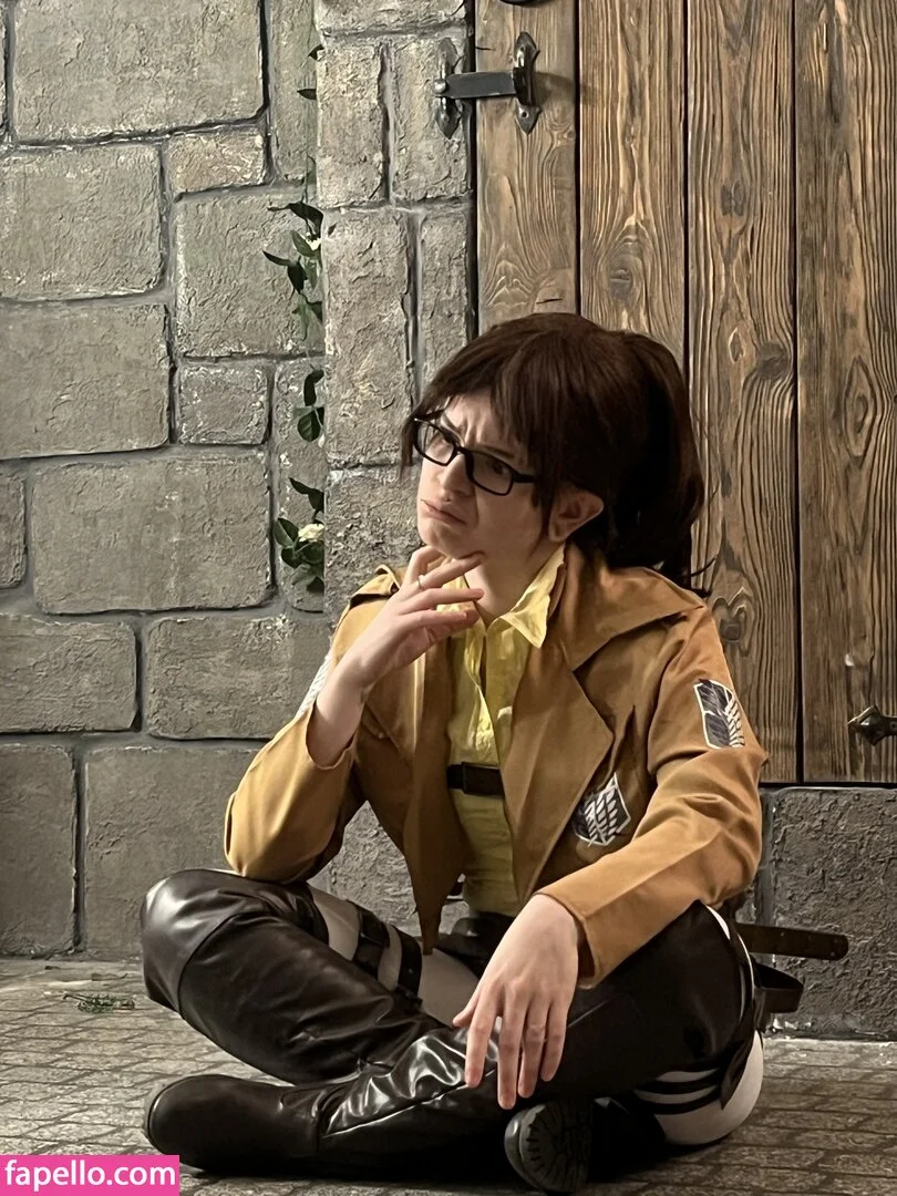 arahnaekb / chloe_glass_ / unkarab Onlyfans Photo Gallery 