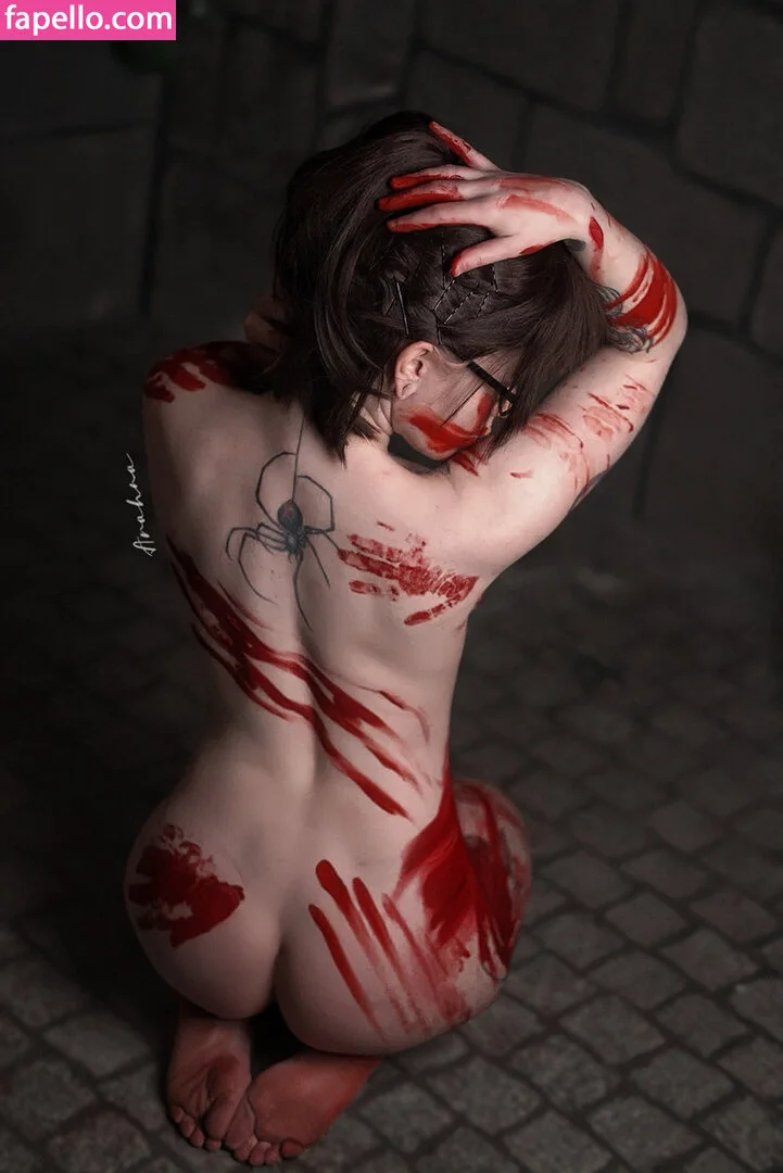 arahnaekb / chloe_glass_ / unkarab Onlyfans Photo Gallery 