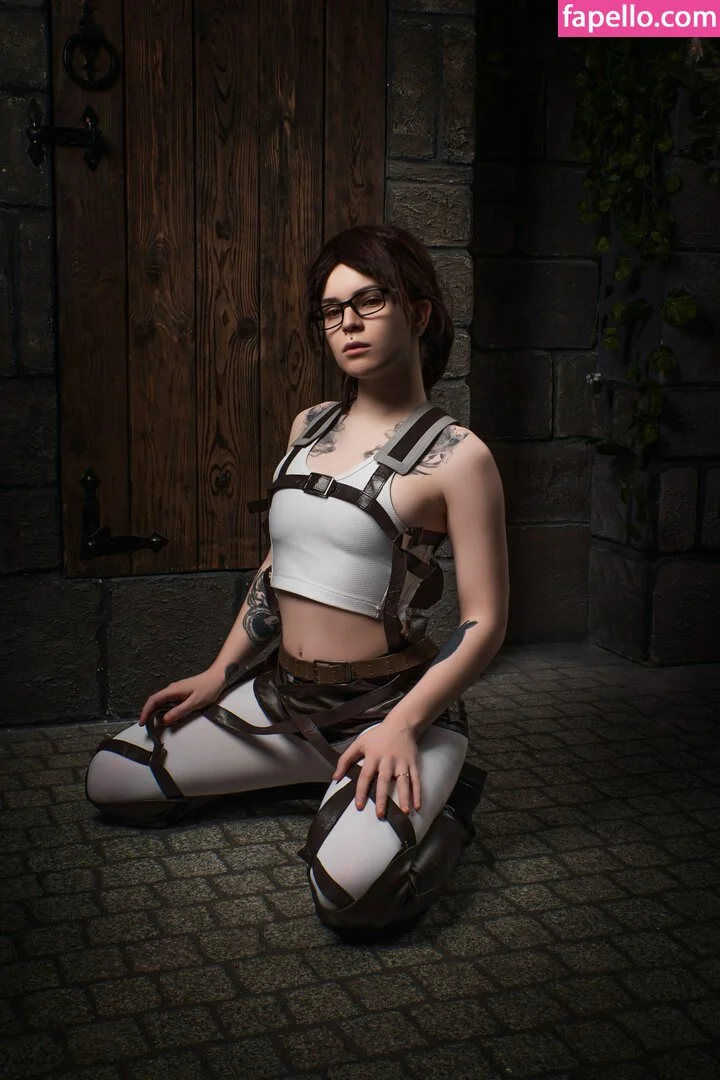 arahnaekb / chloe_glass_ / unkarab Onlyfans Photo Gallery 