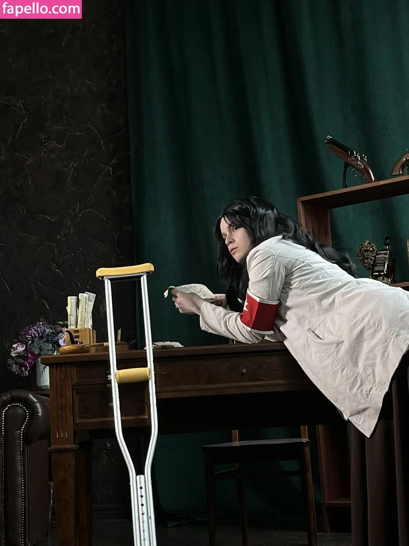 arahnaekb / chloe_glass_ / unkarab Onlyfans Photo Gallery 