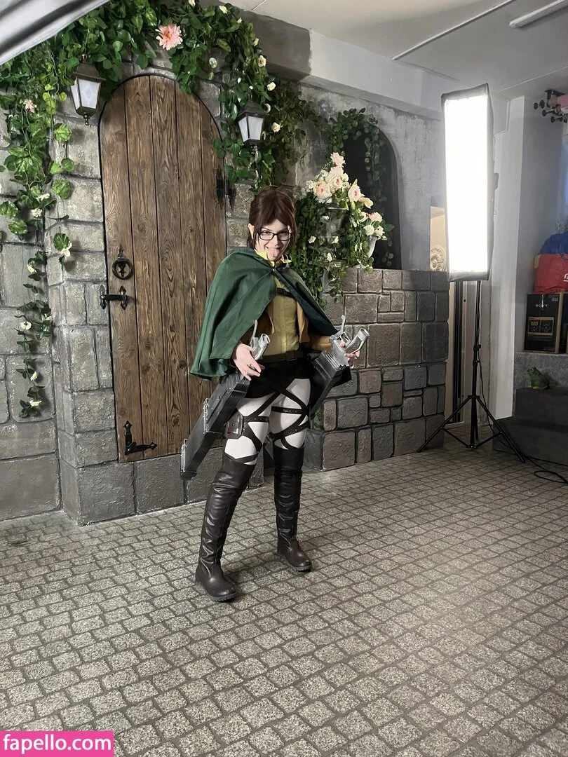 arahnaekb / chloe_glass_ / unkarab Onlyfans Photo Gallery 