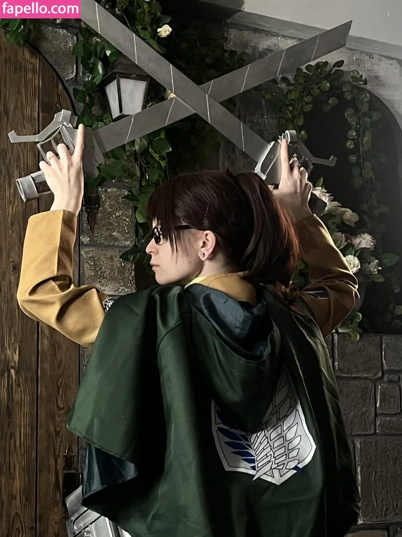 arahnaekb / chloe_glass_ / unkarab Onlyfans Photo Gallery 