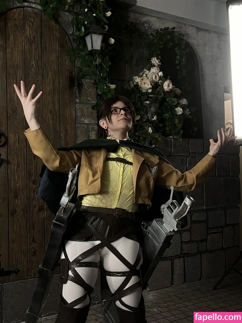 arahnaekb / chloe_glass_ / unkarab Onlyfans Photo Gallery 