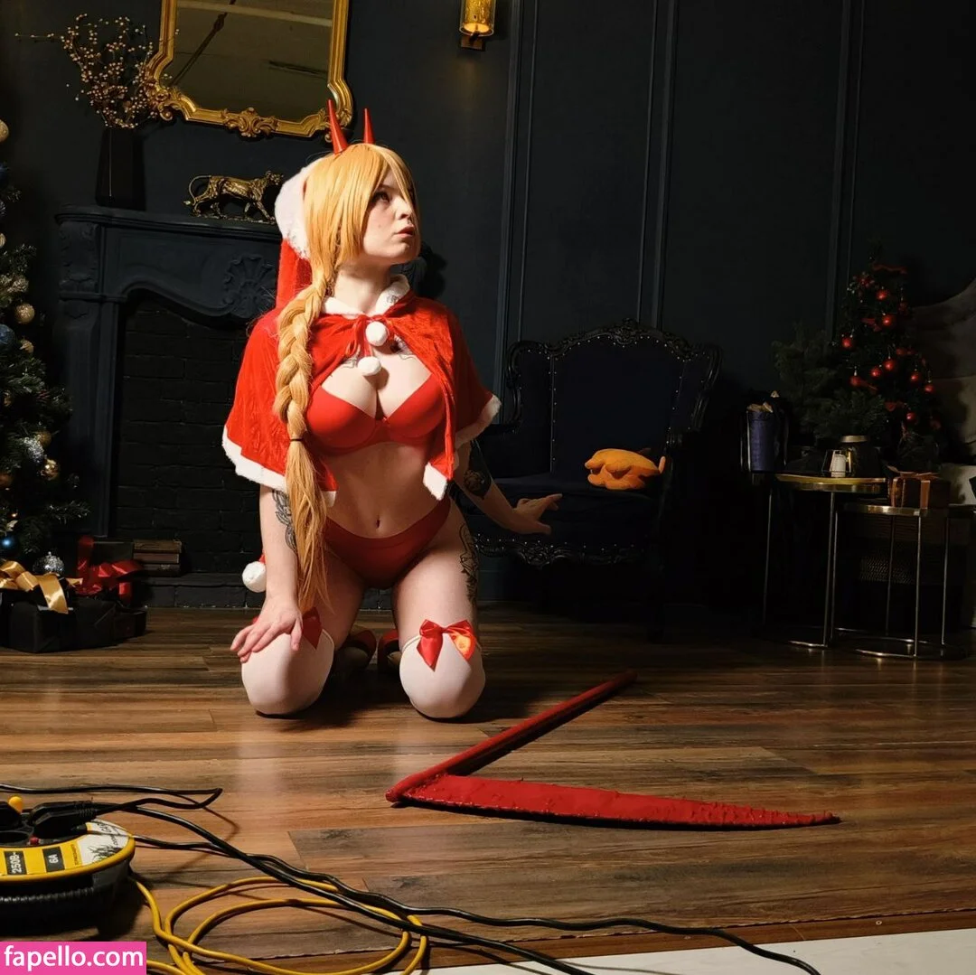 arahnaekb / chloe_glass_ / unkarab Onlyfans Photo Gallery 