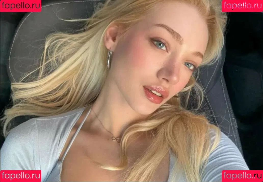 Duygu German / duygu.grmn Onlyfans Photo Gallery 