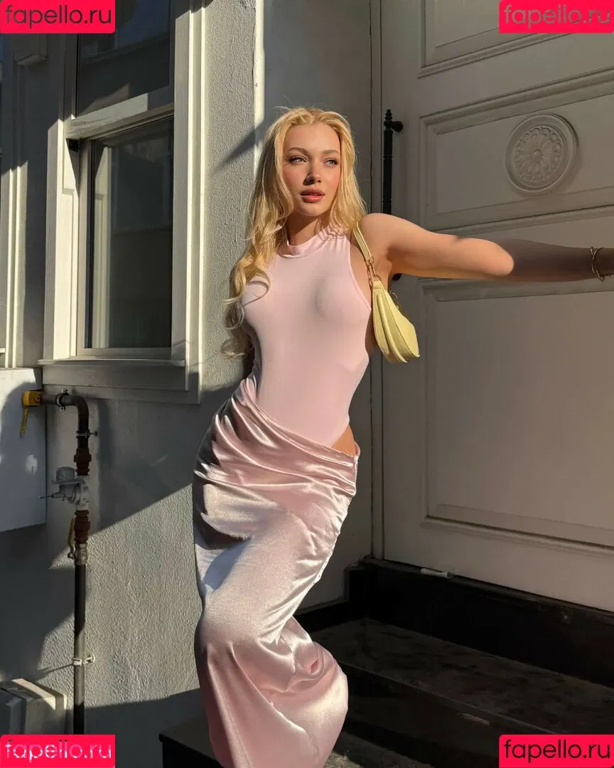 Duygu German / duygu.grmn Onlyfans Photo Gallery 