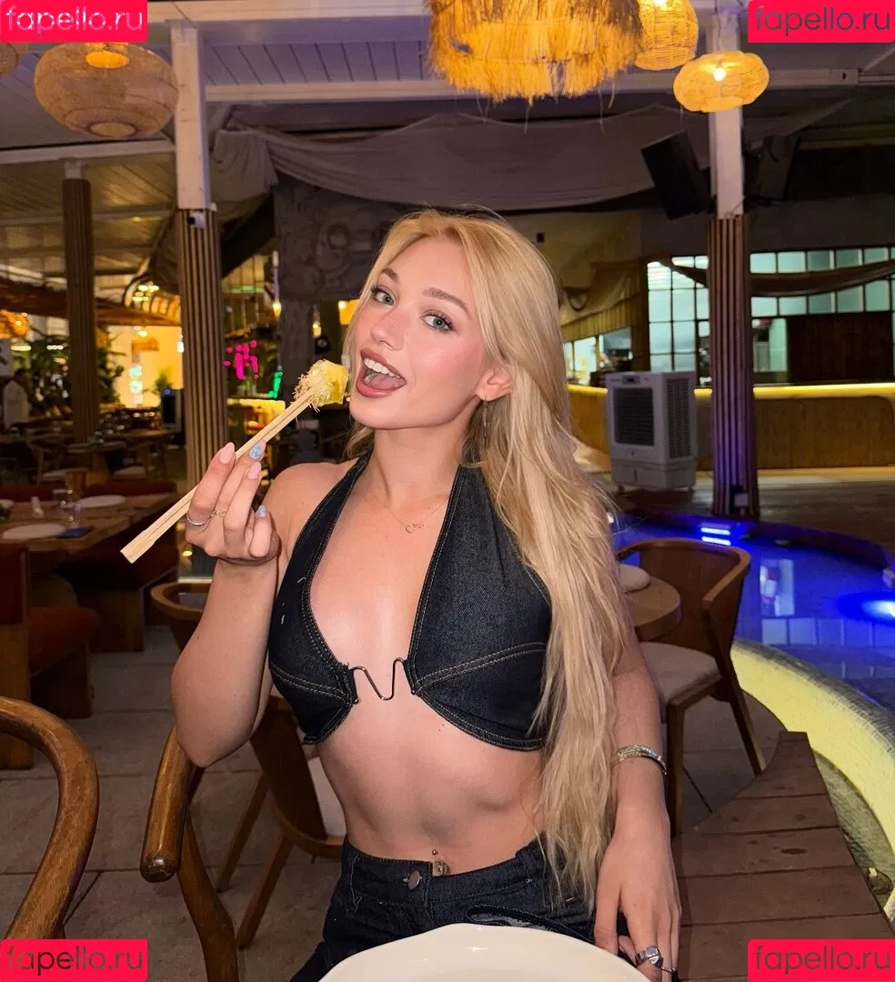 Duygu German / duygu.grmn Onlyfans Photo Gallery 