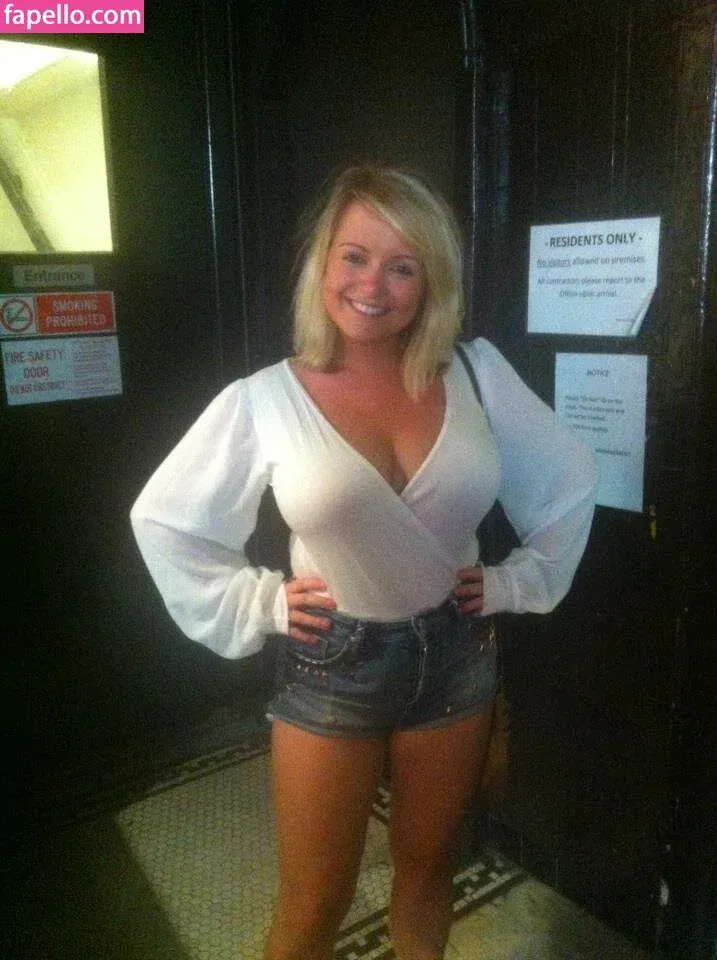 Kirsty Eccleston Onlyfans Photo Gallery 