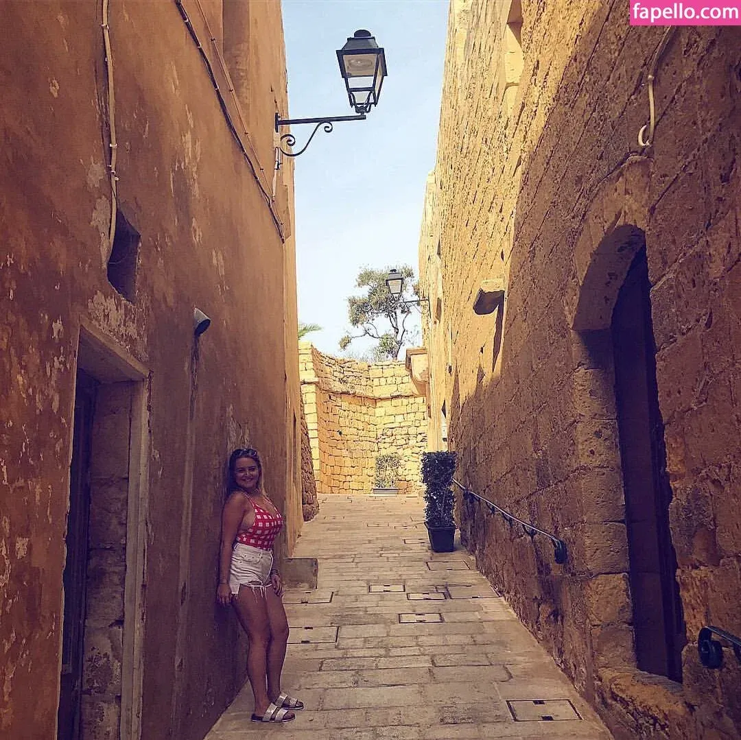 Kirsty Eccleston Onlyfans Photo Gallery 