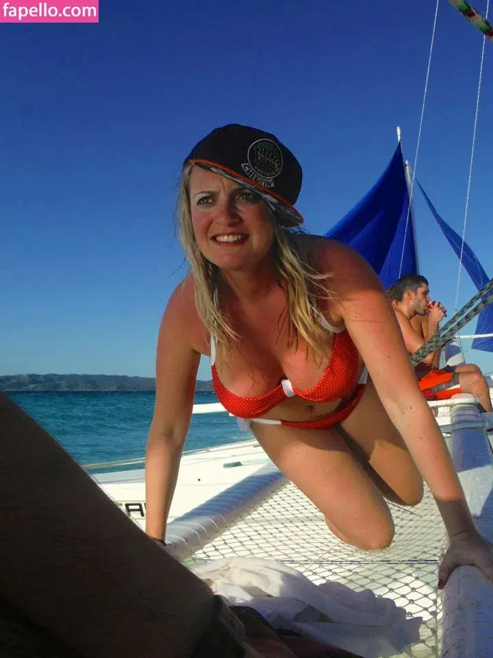 Kirsty Eccleston Onlyfans Photo Gallery 