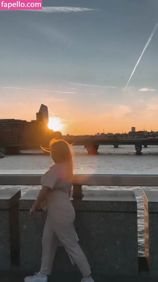 Kirsty Eccleston Onlyfans Photo Gallery 